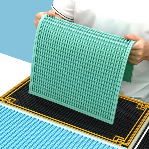Customized Multi-Size PVC Bar Mat Anti-Slip Rubber Beer Drinking Barmat Table Decorative Coffee Bar Mat